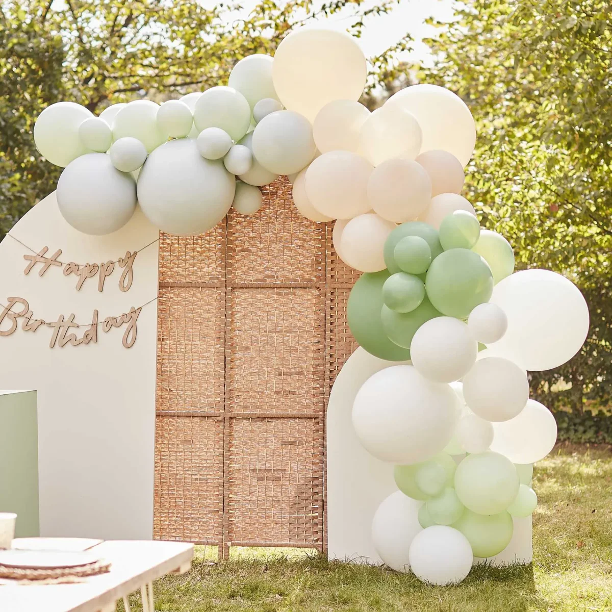 Kit Arche Ballons Vert eucalyptus Vert Bambou Nude Ivoire Blanc ​Boulangerie Pâtisserie Pain Levain Viennoiseries