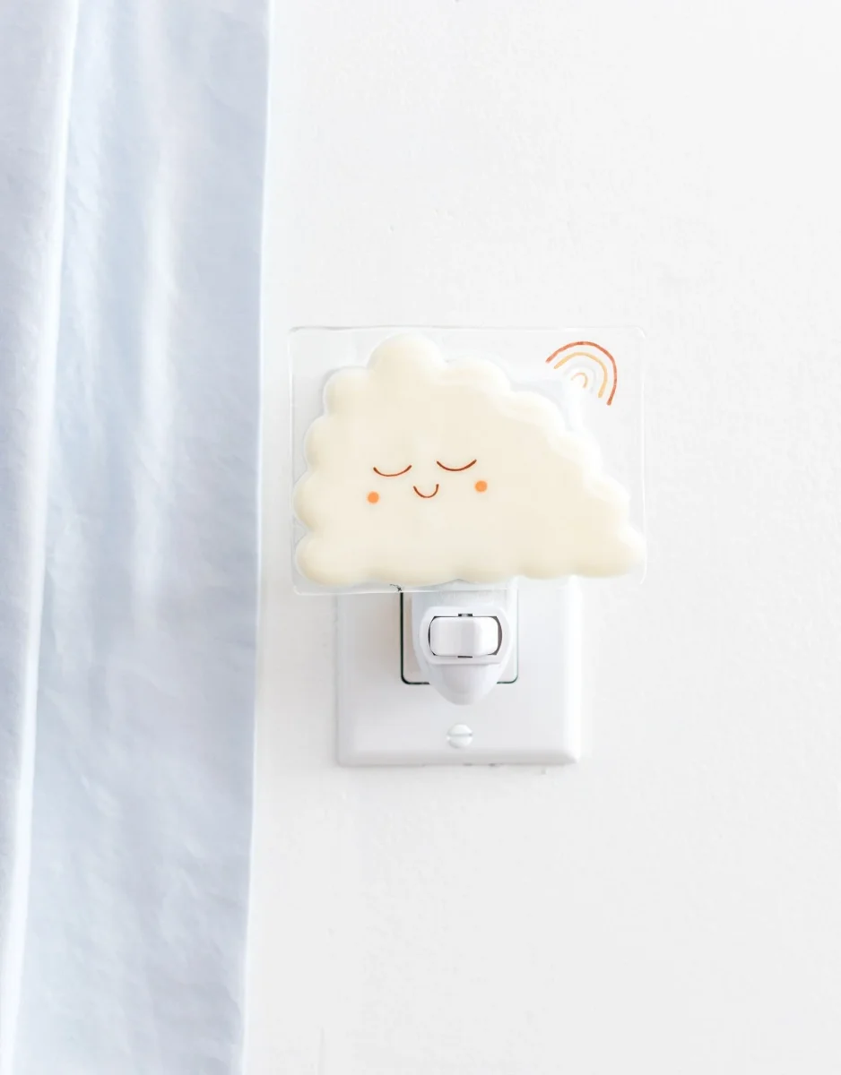 Veilleuse - Nuage - Bébé Jules Crème - Veille sur toi - Boutique Maman & Bébé – Produits Essentiels au Quotidien - {'count': 1, 'name': 'France'}