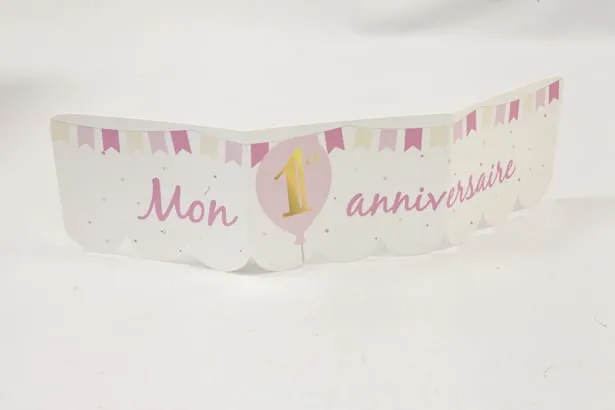 Décor pour chaise bébé « Mon 1er Anniversaire » – Rose - ​Boulangerie-Pâtisserie | Pain doré au Levain & Viennoiseries