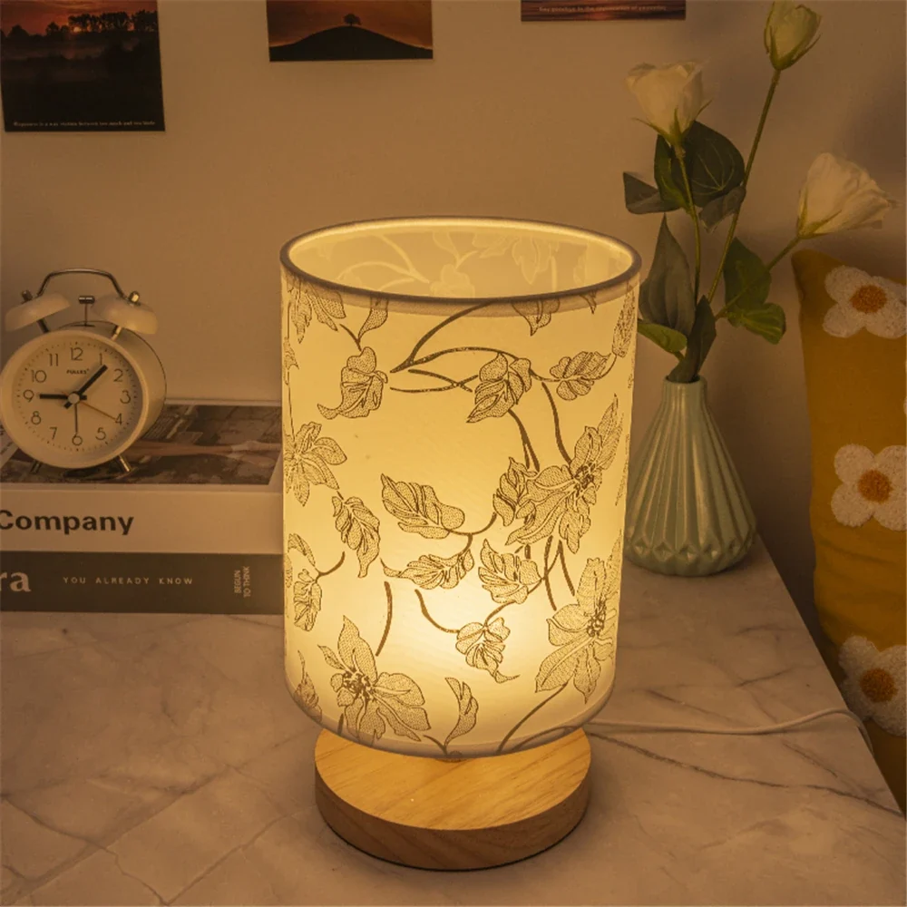Lampe de Chevet Épuré Fleuri - Saldi Straordinari – Offerte Speciali Disponibili Adesso Lampe de chevet Persale Blanc - Wonderlamp.fr