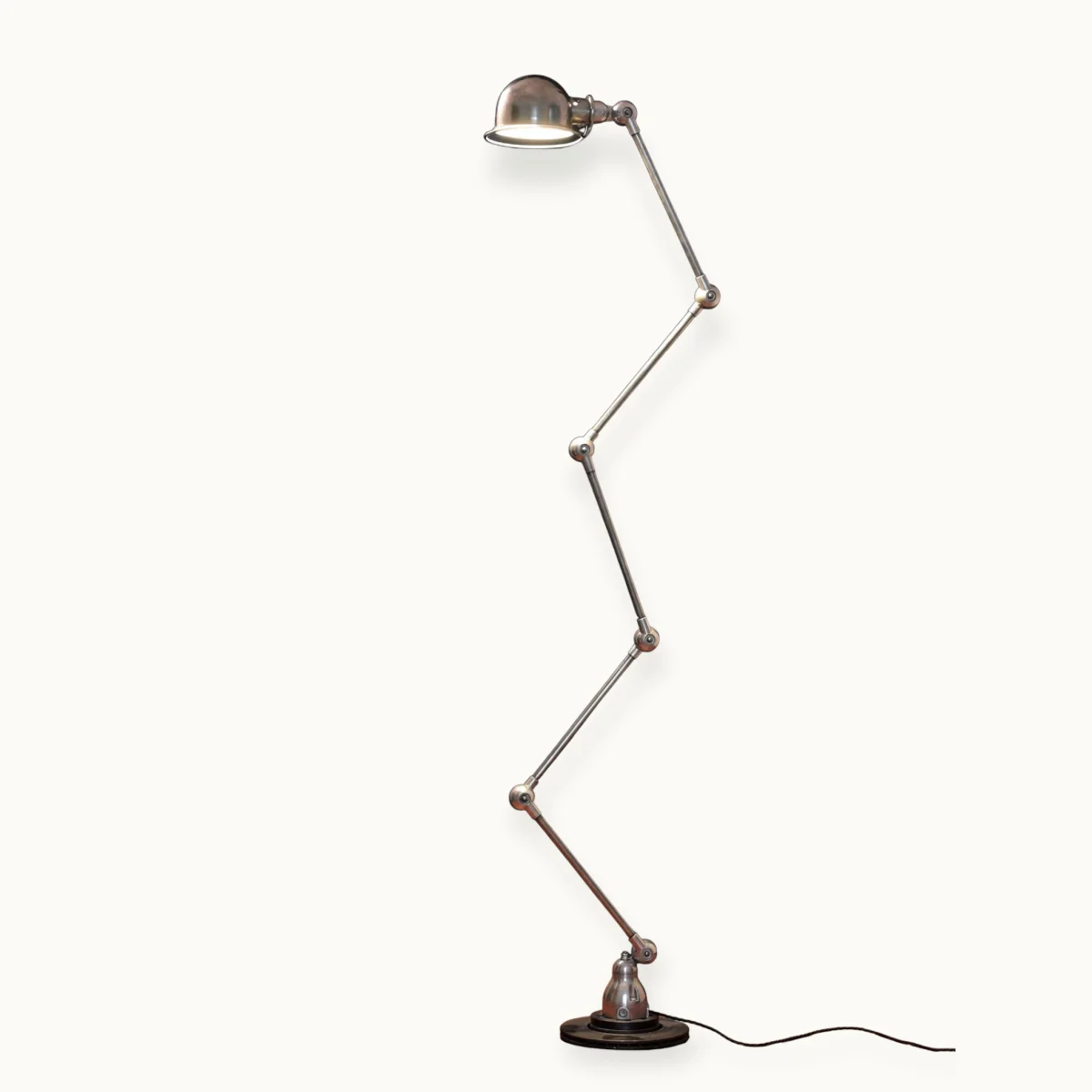 Jieldé — Lampadaire sol 5 bras (5 × 40 cm) — Pièce commandée, restaurée - Saldi Straordinari – Offerte Speciali Disponibili Adesso Lampadaire Vintage à Cinq Bras avec Plaque Verte de Jieldé, 1950s en vente  sur Pamono