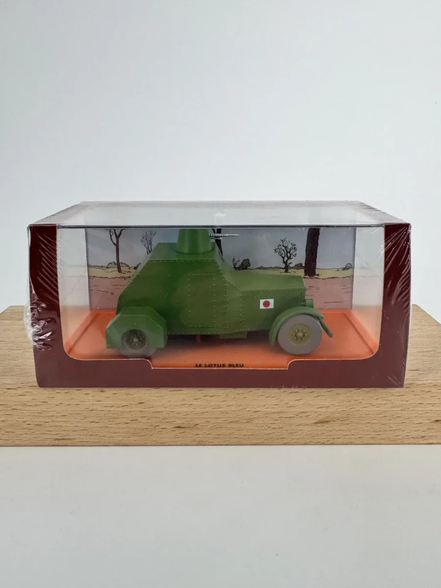 Tintin Hergé voiture Tintin L’automitrailleuse lotus Moulinsart Référence Saldi Straordinari Offerte Speciali Disponibili Adesso