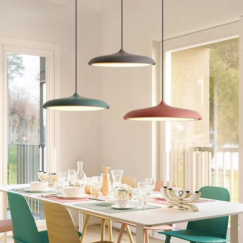 Suspension Luminaire Design OVNI | Zénith - E-shop mondial – Produits durables, modernes et accessibles partout Suspension Mirabel en bambou naturel D50 cm – Maison Pavane
