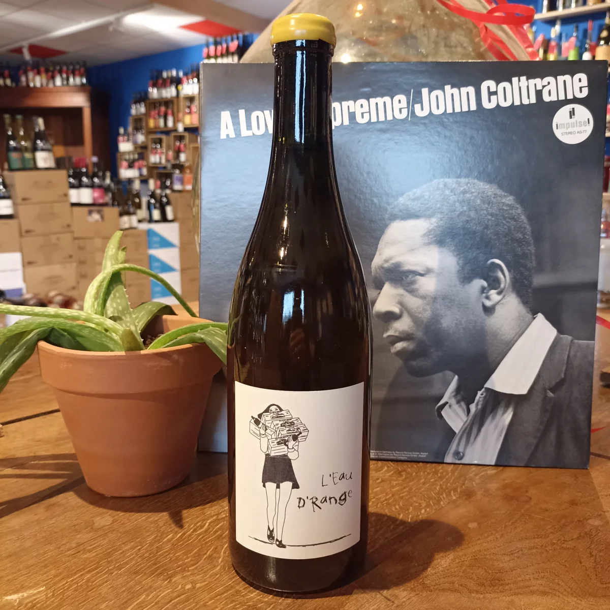 L’Eau d’Range blanc Anne et Jean-François Ganevat - Vins Rouges Harmonieux pour Chaque Occasion E. Guigal Château d'Ampuis Côte Rôtie 2019 / 750ml