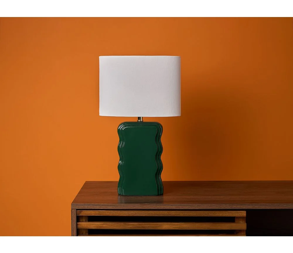 Lampe déco en céramique verte cèdre - Édition Limitée – L’Art de la Table Française en Promotion ! Tout pour la cuisine et les arts de la table - Sélection M