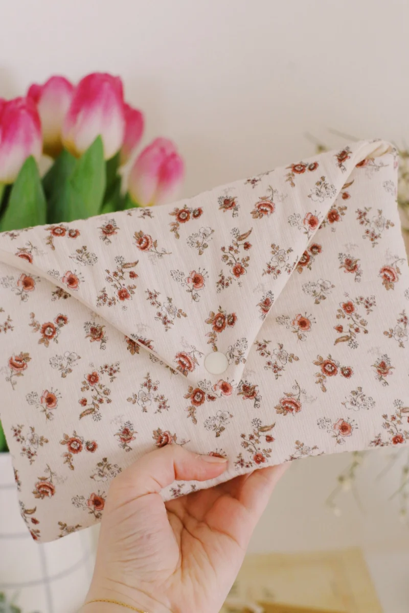 Housse « La Mare au diable de George Sand » – plusieurs formats - Vins Rouges Harmonieux pour Chaque Occasion - {'count': 1, 'name': 'Verre'}