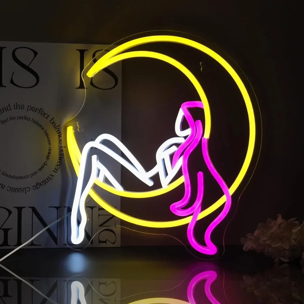 Neon Lune Femme - Éclairage de qualité avec frais de port offerts Éclairage horticole pour fraisiers (2026) : Guide d'achat, PPFD et  meilleures options
