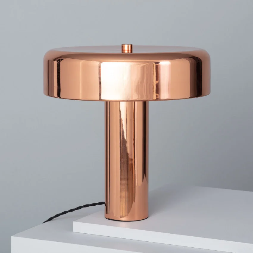 Lampe à poser cuivré art déco H32 - Édition Limitée – L’Art de la Table Française en Promotion ! L'association Armentieres Shopping organise sa première édition du salon  des arts de la table & des arts culinaires le dimanche 29 mars prochain.  Venez rencontrer les adhérents de