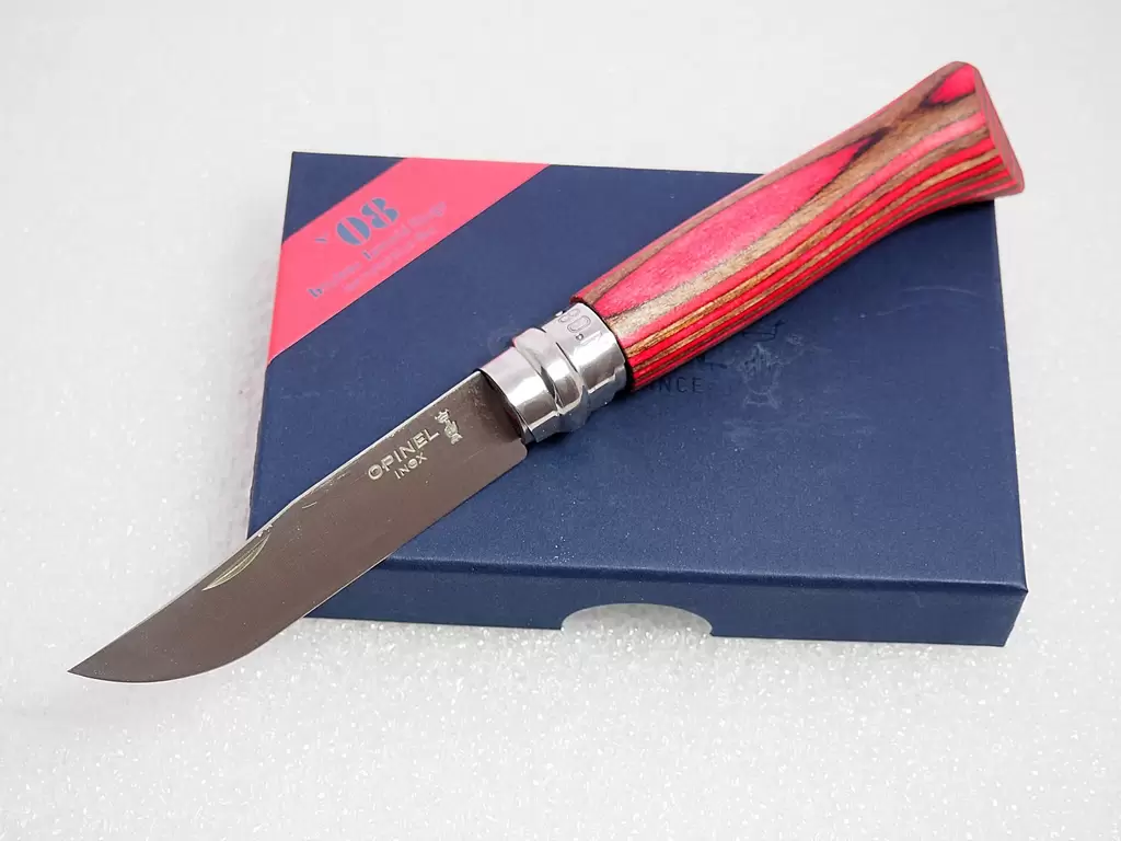 Opinel N°08 bouleau lamellé rouge. - Organisation de la maison avec des solutions de rangement - Couteau opinel